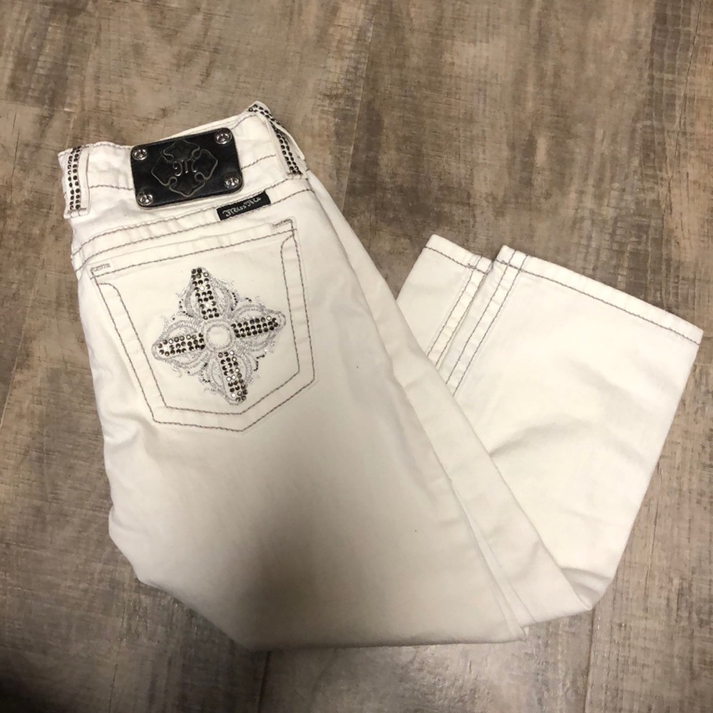 Miss me cropped capris